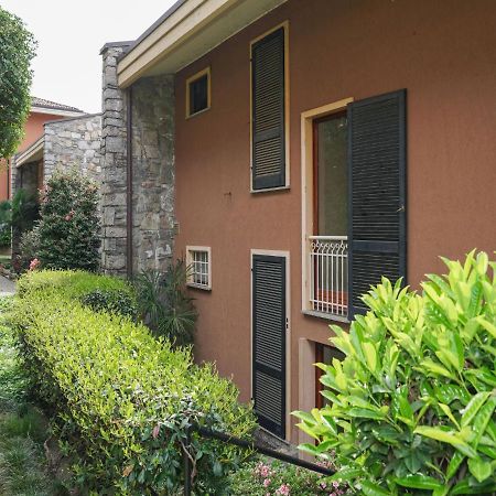 Studio Hermitage-4 By Interhome Porto Valtravaglia Exterior photo