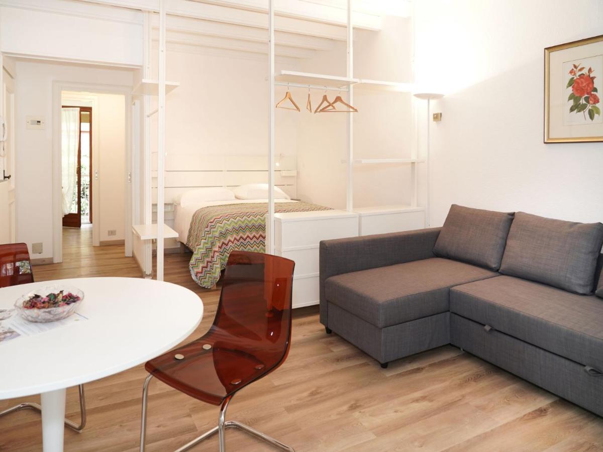 Studio Hermitage-4 By Interhome Porto Valtravaglia Exterior photo